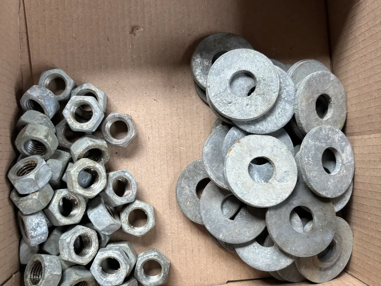 Billede 3 - M16 gevind, møtrikker og skiver