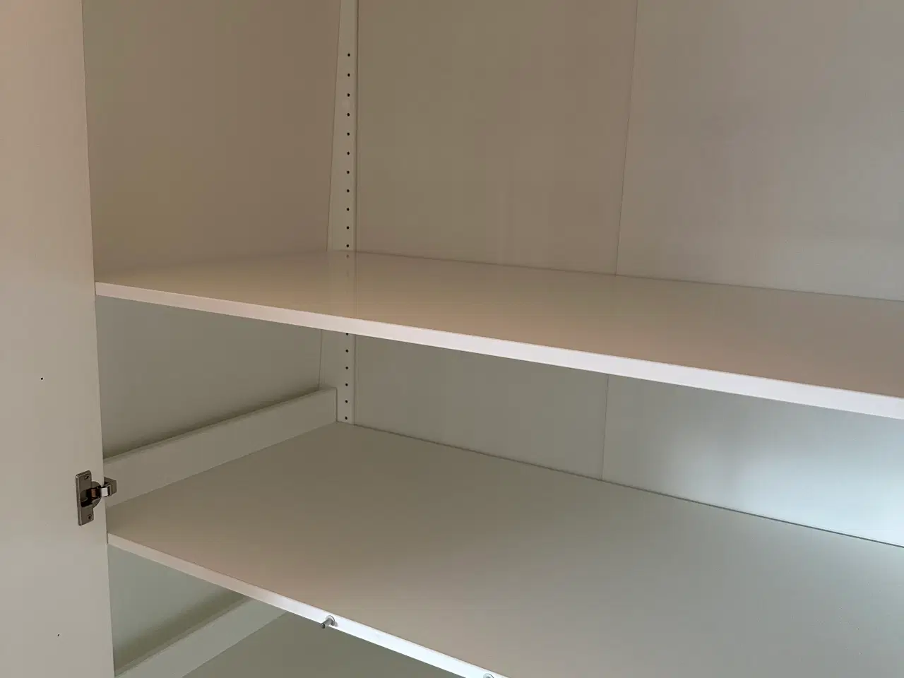 Billede 3 - Leander Luna skab