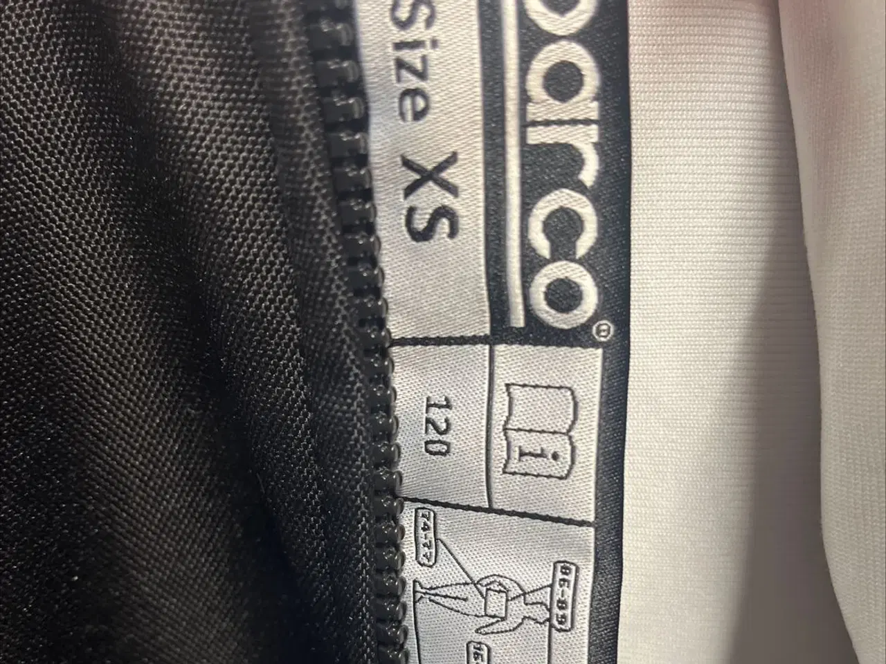 Billede 3 - Sparco køredragt