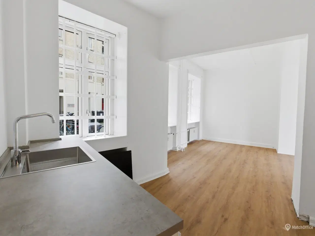 Billede 10 - Flot og indbydende butik på Trianglen - samlet areal på 166 m²