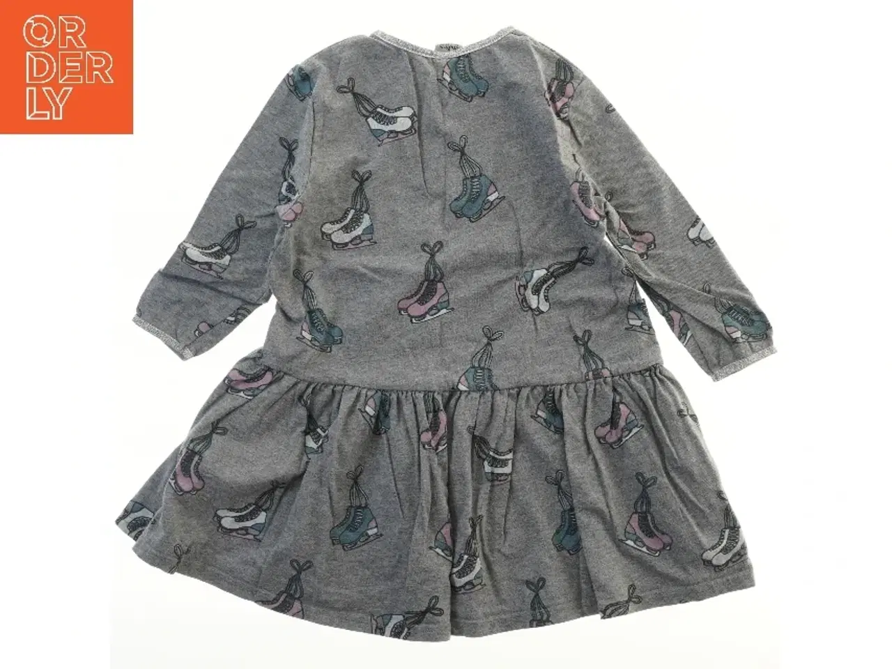 Billede 2 - Børnekjole med skøjteprint fra Småfolk (str. 98)