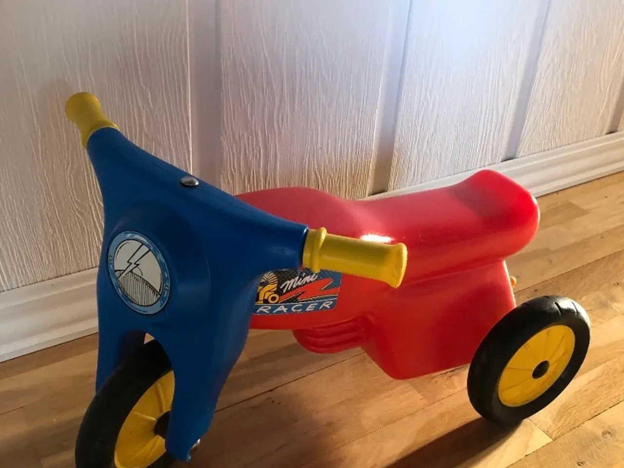 Billede 2 - Løbescooter i fin stand 