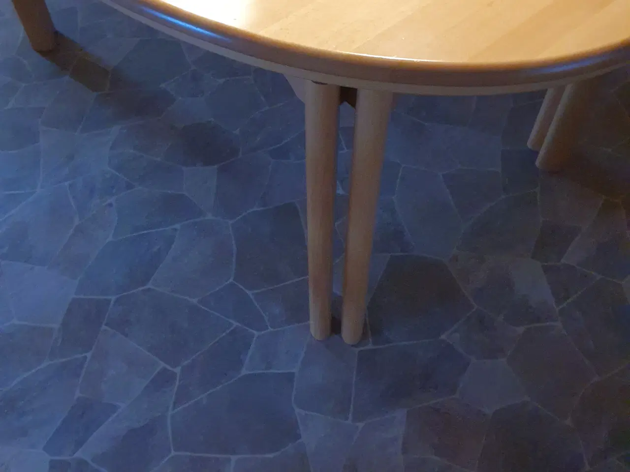 Billede 2 - Skovby spisebord massiv bøg