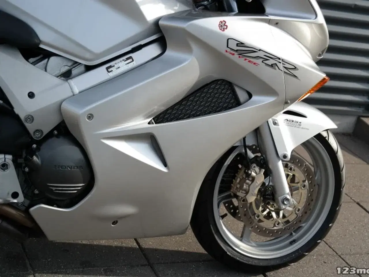 Billede 11 - Honda VFR 800 F MC-SYD       BYTTER GERNE