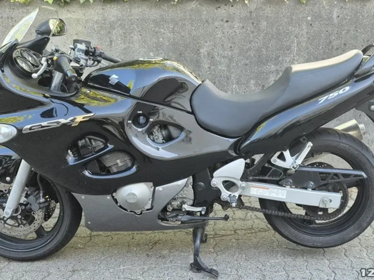 Billede 2 - Suzuki GSX 750 F