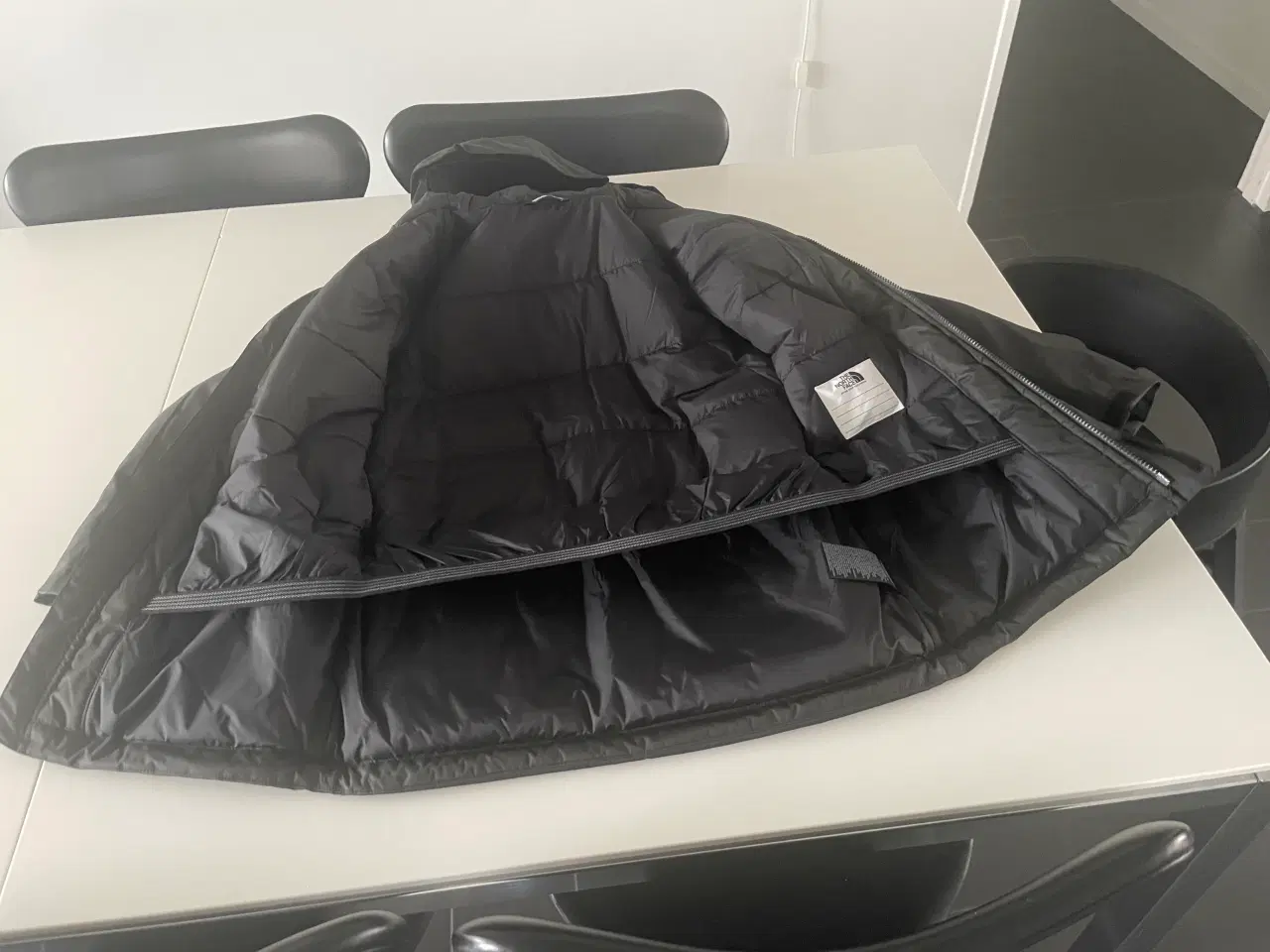 Billede 3 - Helt ny north face vinterjakke