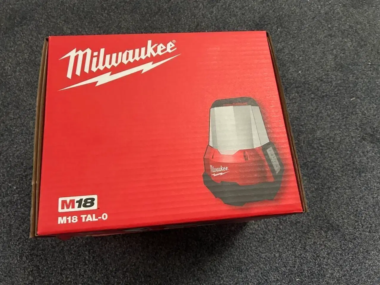 Billede 2 - MILWAUKEE Arbejdslampe M18 TAL-0