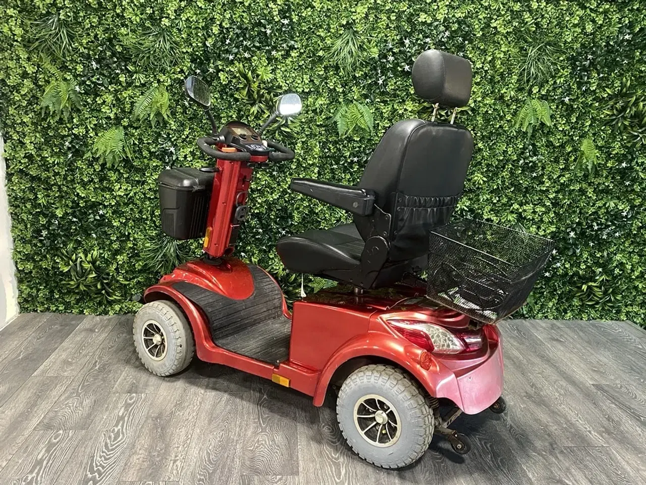 Billede 2 - LM-700 rød