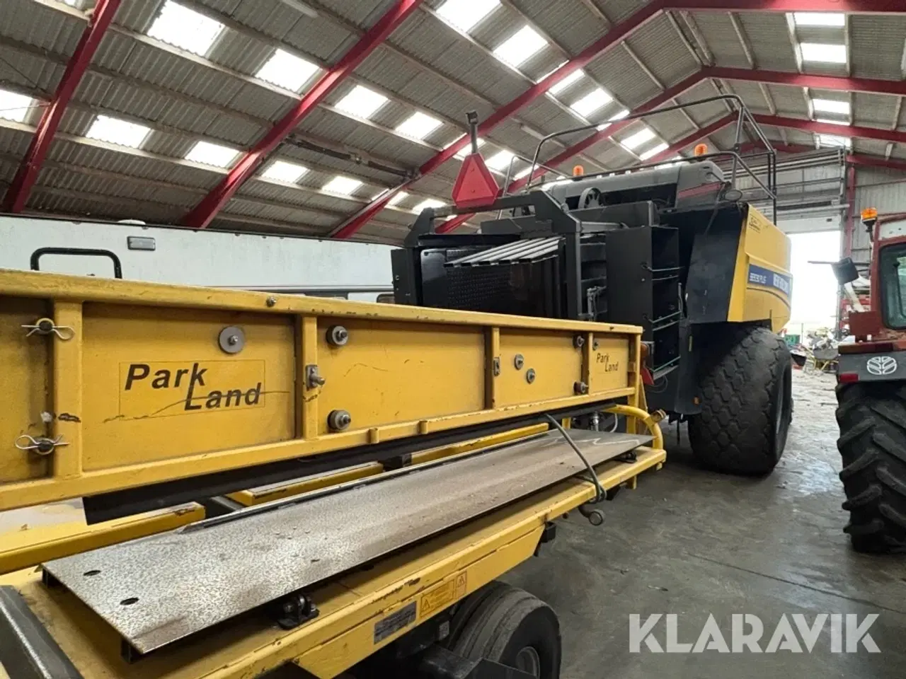 Billede 3 - Ballepresser New Holland BB9090 PLUS Med Vogn