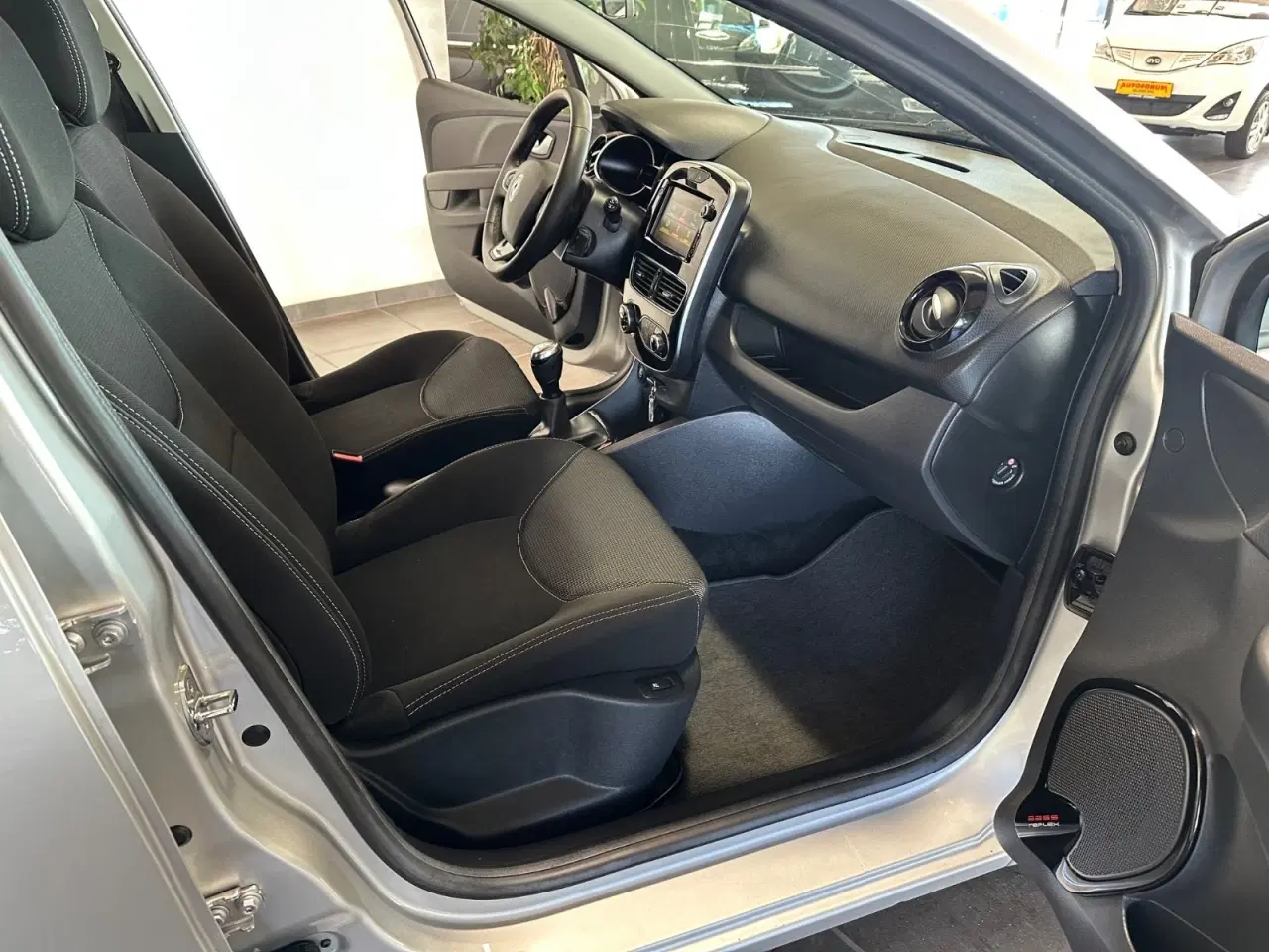 Billede 4 - Renault Clio IV 0,9 TCe 90 Zen Sport Tourer Van