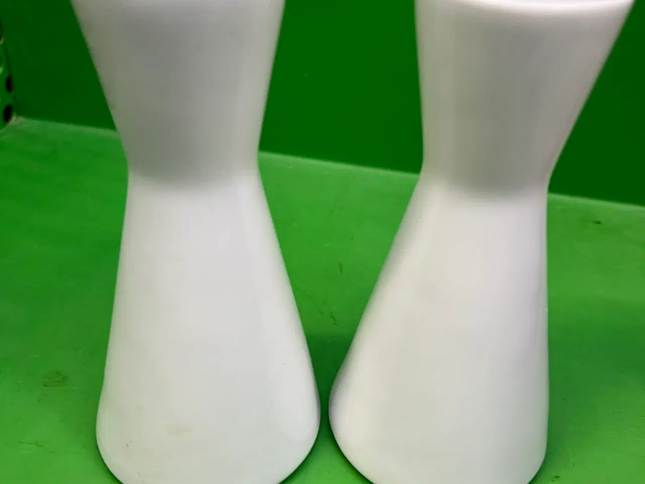 Billede 1 - 2 flotte små vaser fra Retsch & Co.