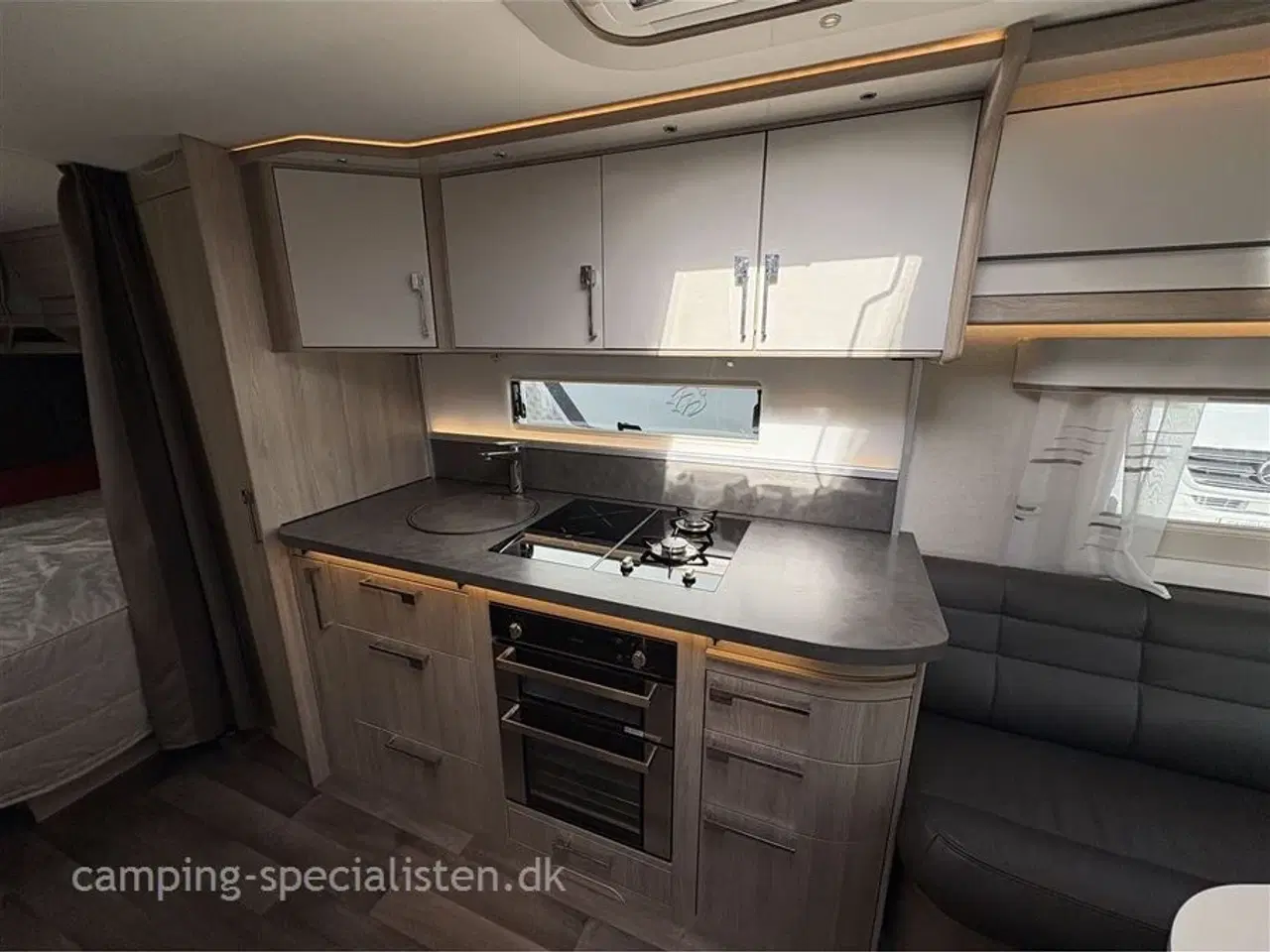 Billede 6 - 2022 - Kabe Imperial 600 XL KS   Kabe Imperial 600 XL KS 2022 - Se den nu hos Camping-Specialisten.dk