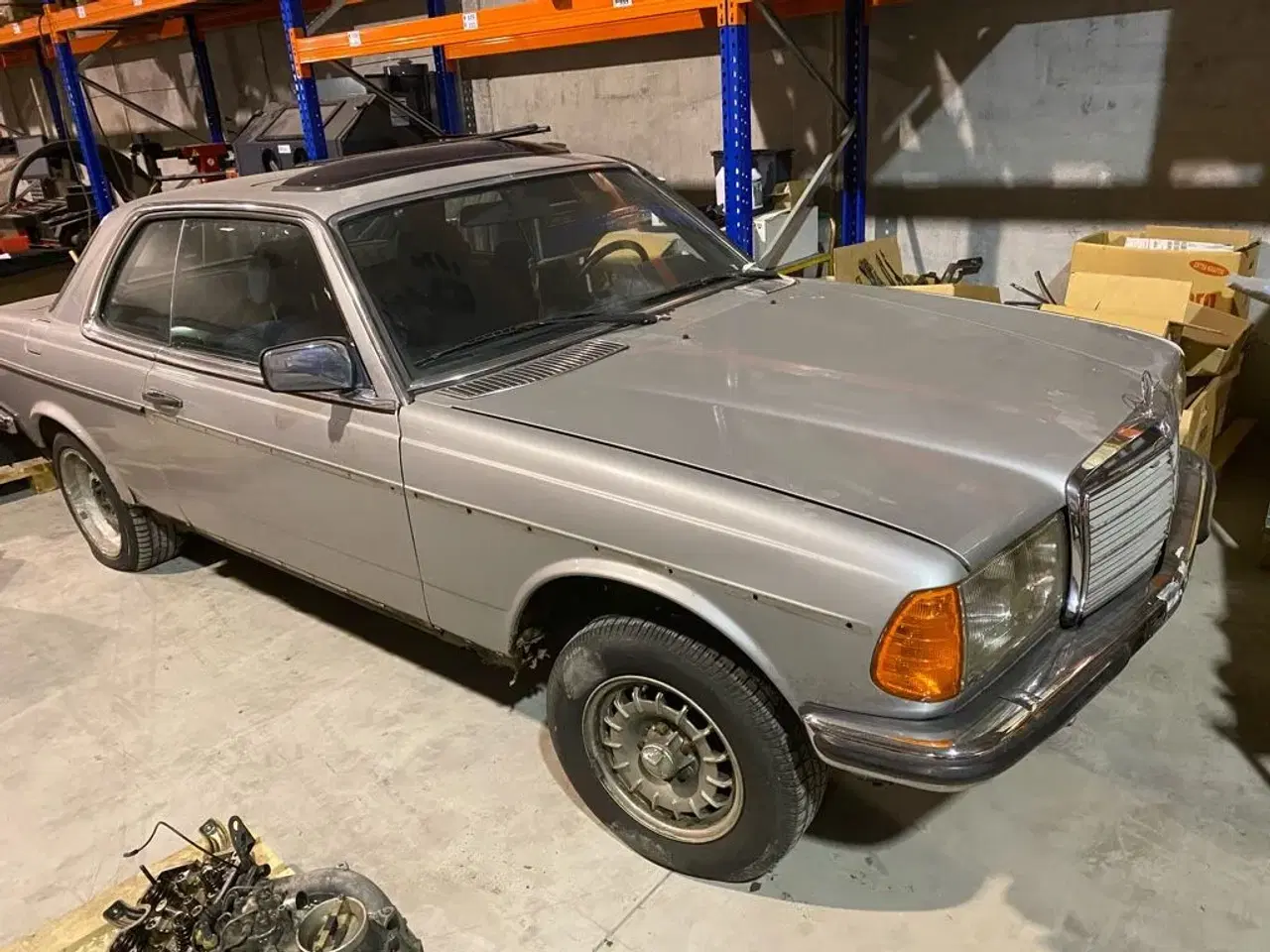 Billede 1 - Mercedes 123 2.8 coupe