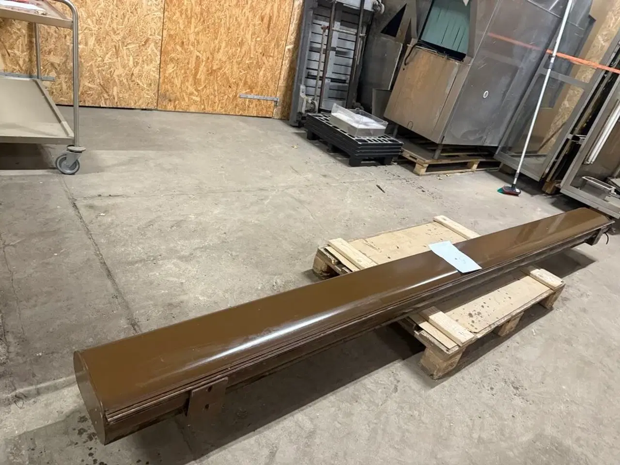 Billede 1 - Motordrevet kasette markise l. 385 d. 300. Producent Viking.  (MOMSFRI)