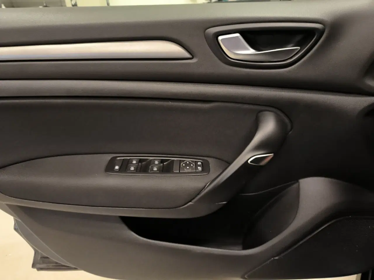 Billede 15 - Renault Megane IV 1,6 E-Tech Zen Sport Tourer