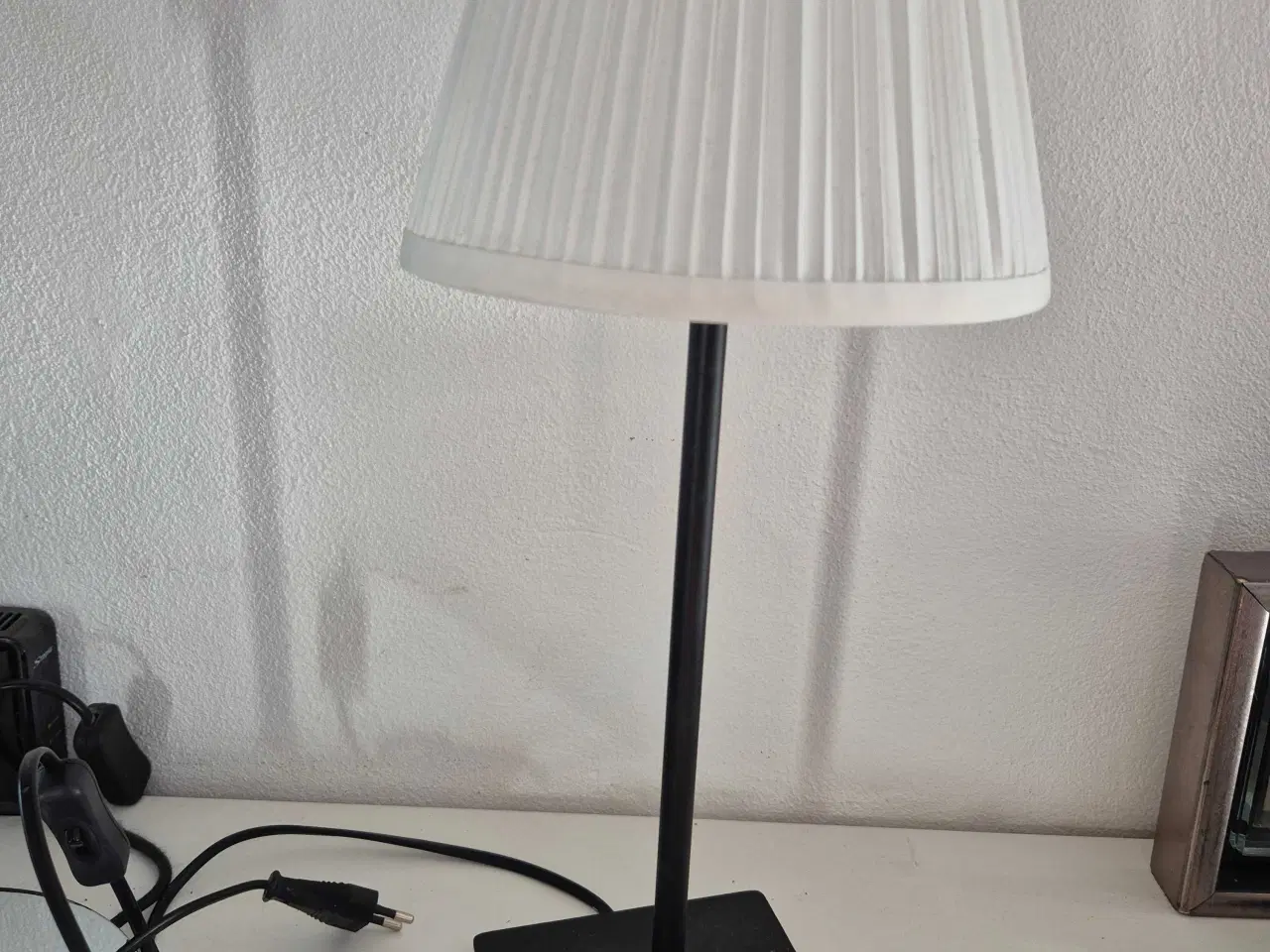 Billede 1 - Bordlampe fra Ikea