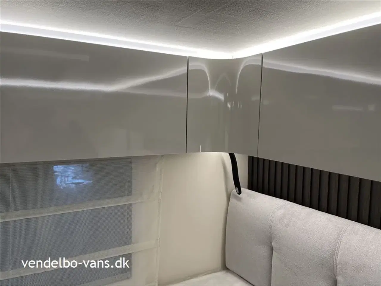 Billede 6 - 2025 - Mobilvetta KEA Kompakt 64   Ny kompakt modelserie fra Mobilvetta (smallere, lavere, kortere, lettere) - KEA 64 med enkeltsenge