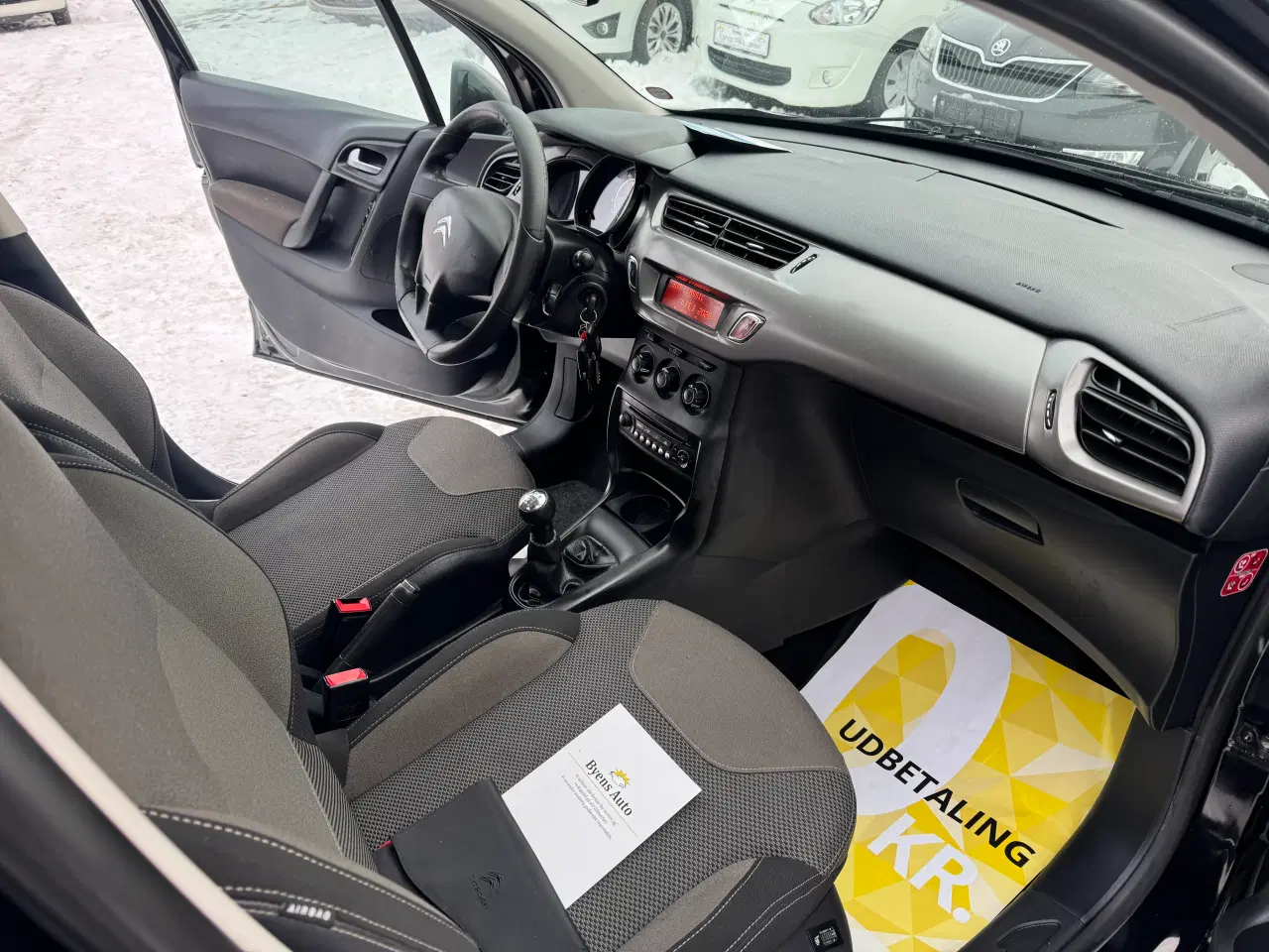 Billede 11 - Citroen C3 1.2 Nysyn Meget Pæn Billig