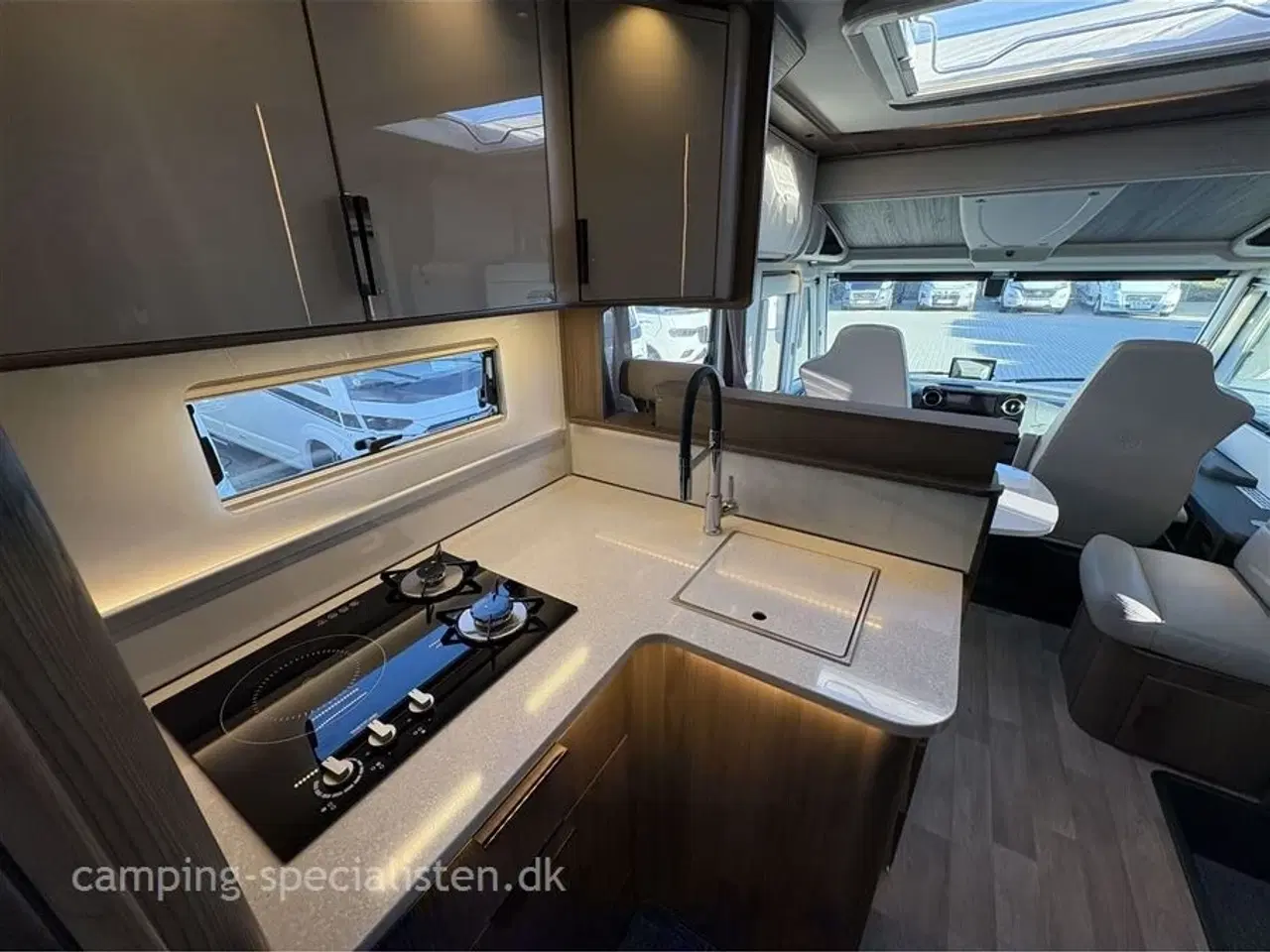 Billede 10 - 2026 - Kabe Imperial R i830 LQB   Nyhed - Kabe Imperial R i830 LQB 2026 - Se den nu hos Camping-Specialisten.dk