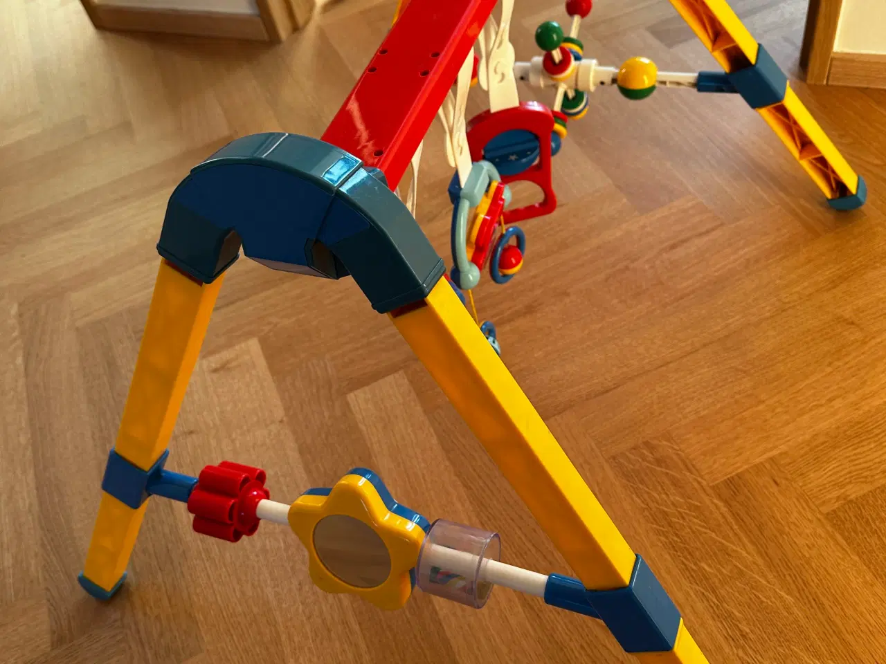 Billede 3 - Legetøjsstativ til baby