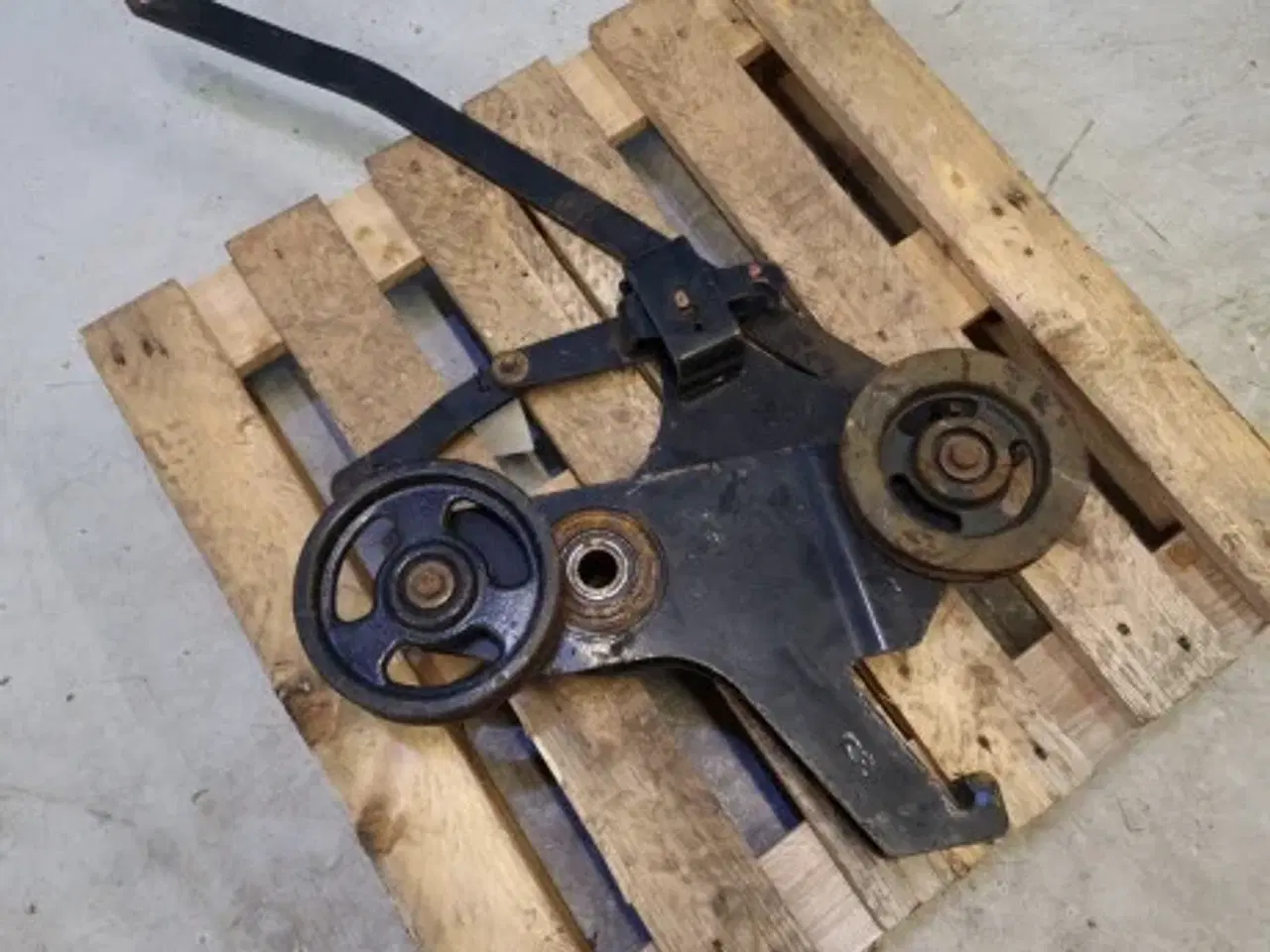 Billede 2 - New Holland 760CG 35Ft Remskive 84236110