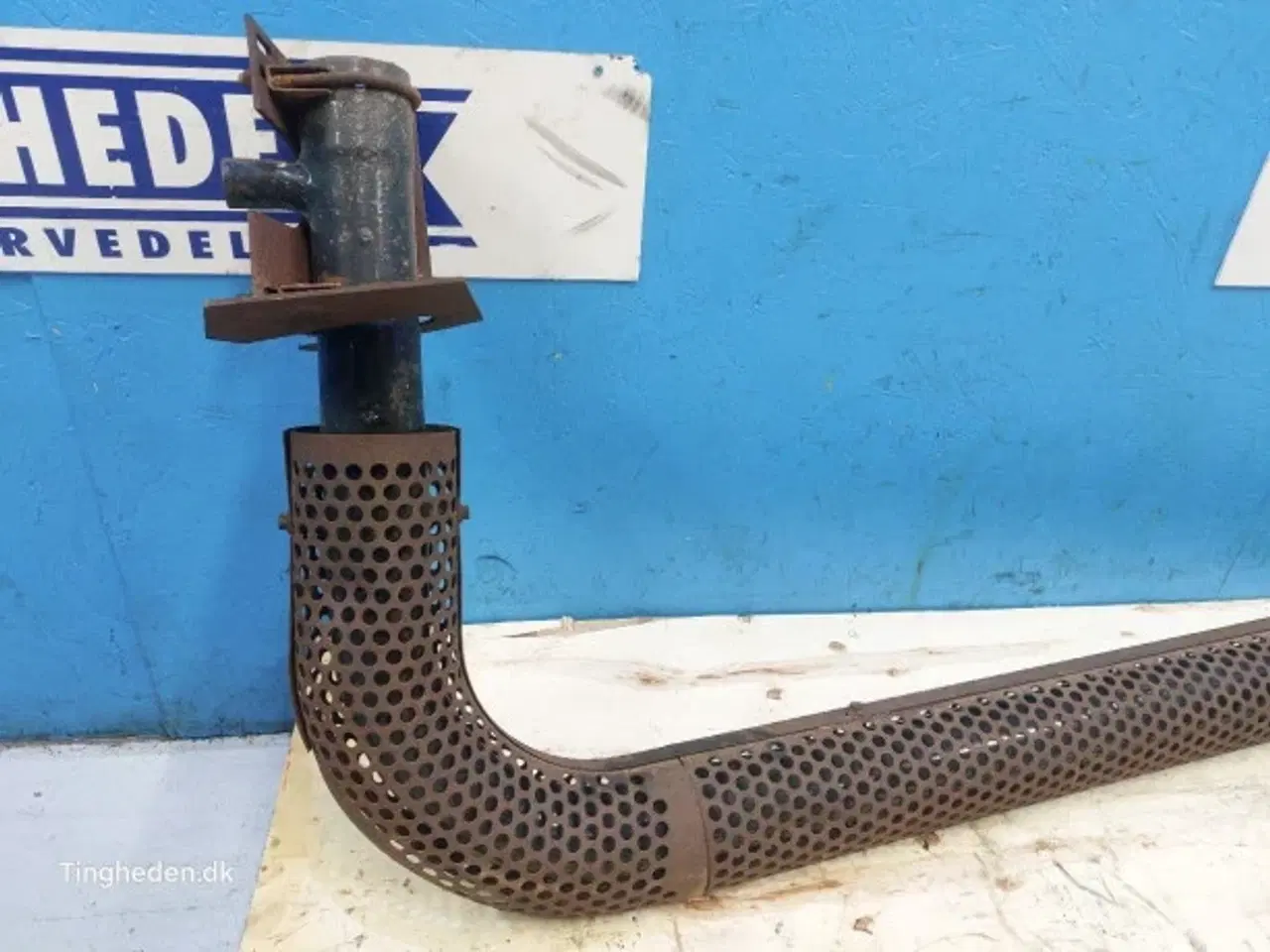 Billede 9 - New Holland 8160 Udstødningsrør 82020110