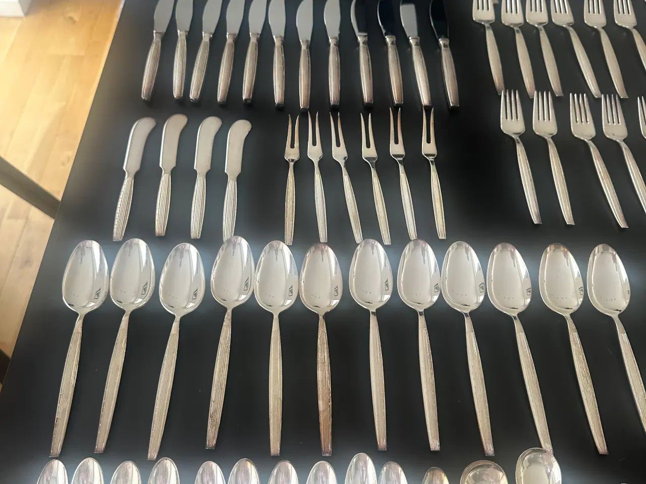Billede 2 - Flot Capri KJA bestik 108 dele