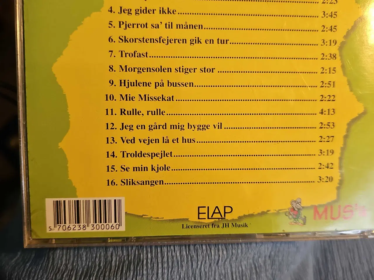 Billede 2 - Jeg er en glad lille cowboy