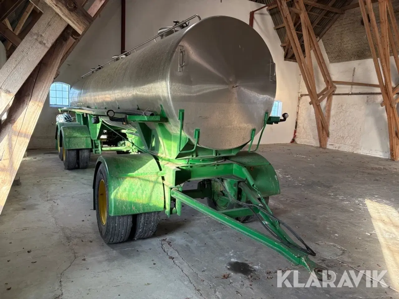 Billede 4 - Galvaniseret vandvogn 3-akslet