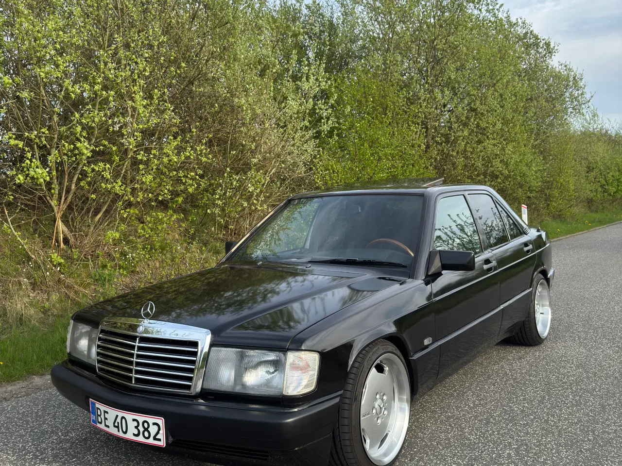 Billede 1 - Mercedes 190E W201