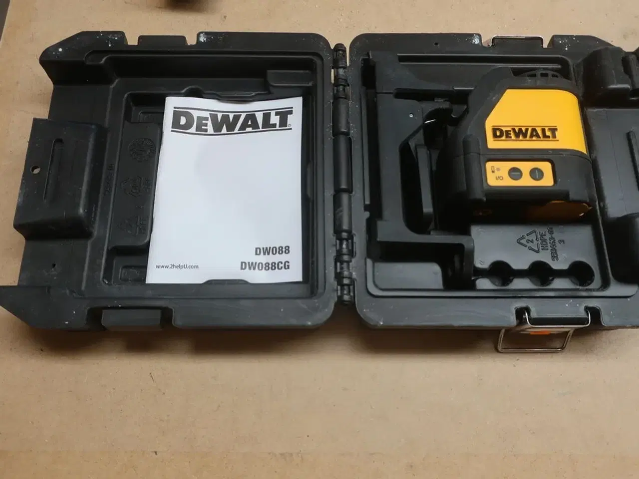 Billede 1 - Krydslinjelaser DEWALT DW088CG