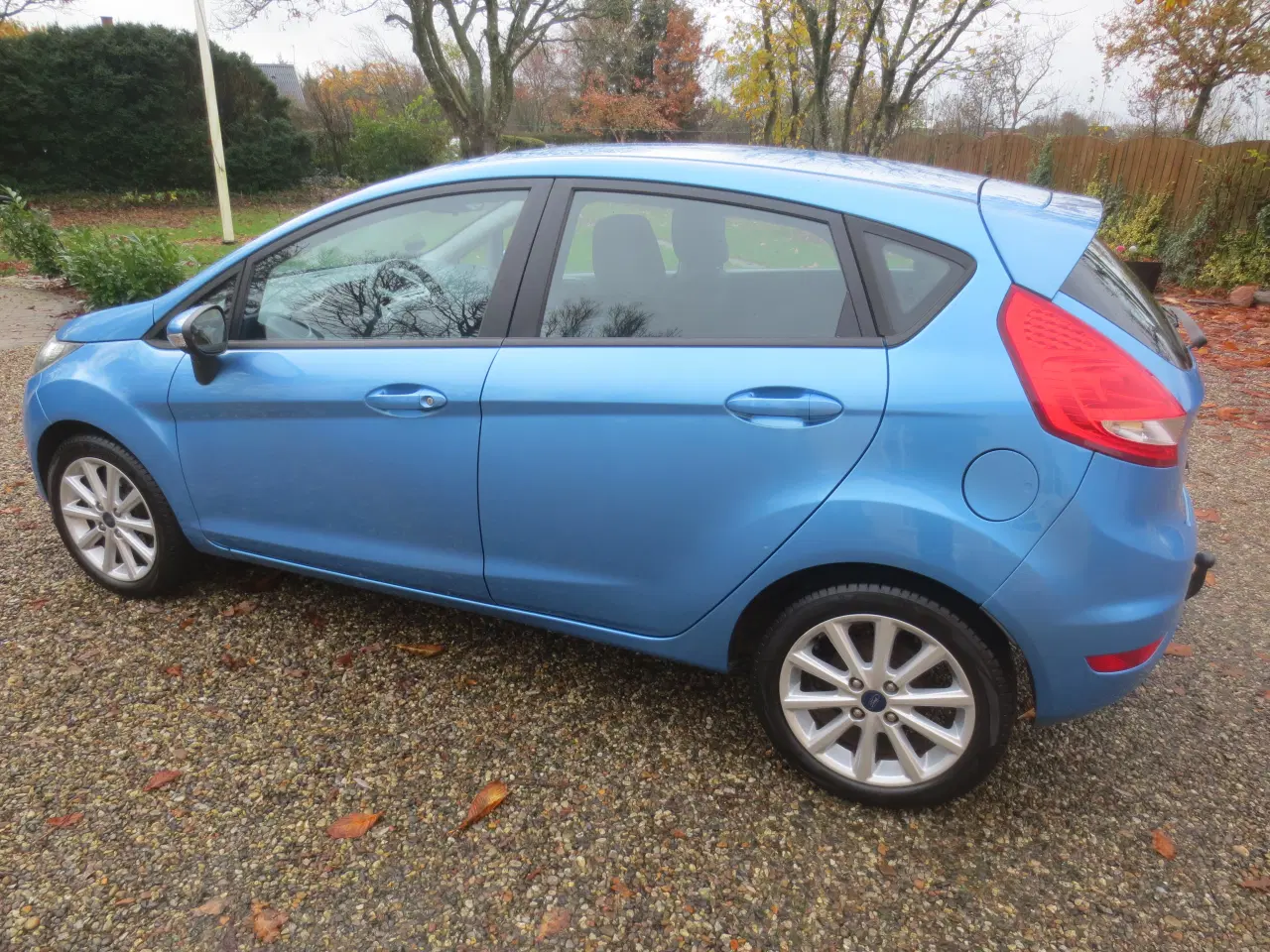 Billede 10 - Ford Fiesta 1.25 Årg 2011. Nysynet.