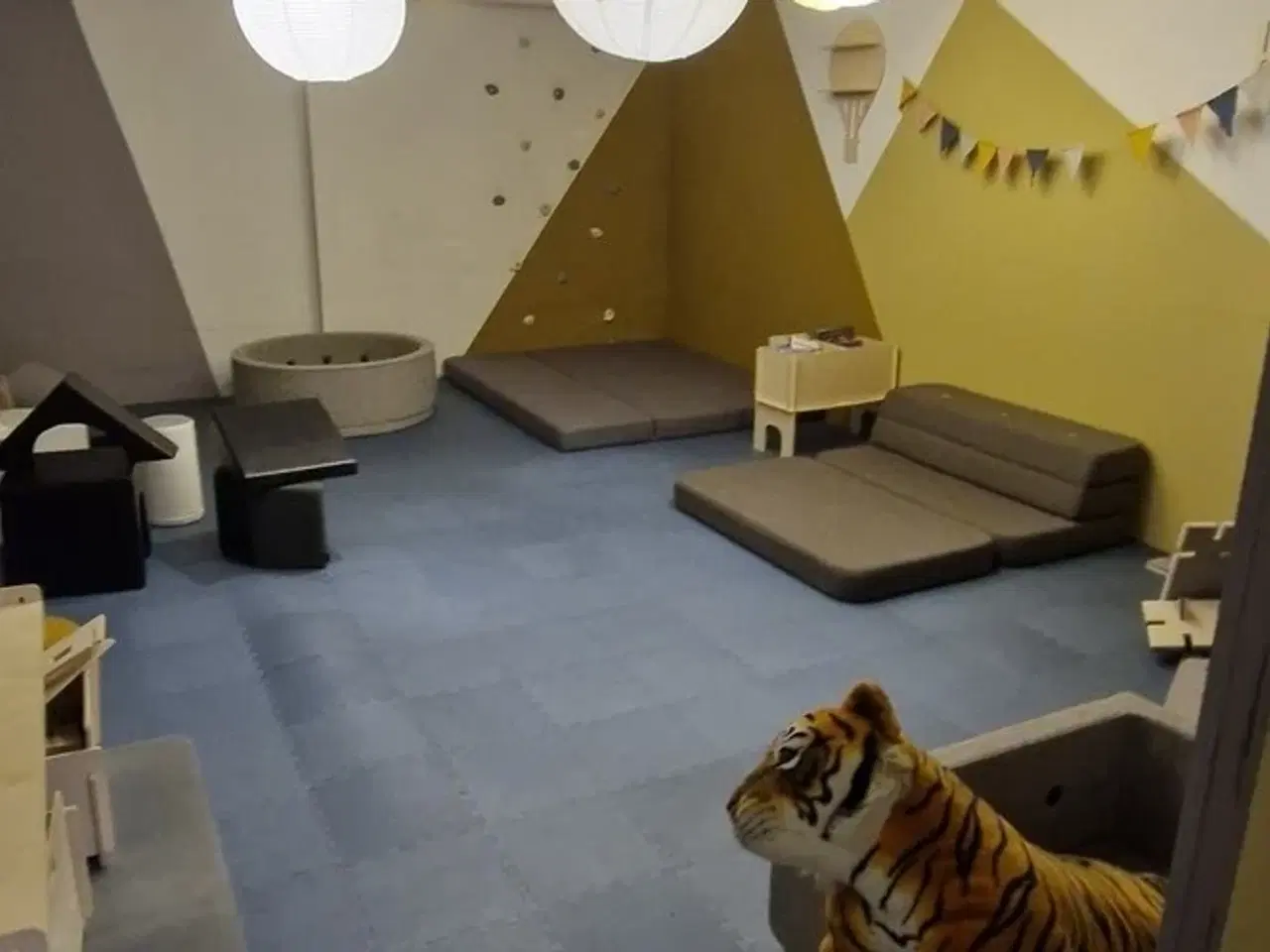 Billede 16 - Regulært flot butikslokale. Butik. Showroom. Kontor. Lager. Værksted og lign