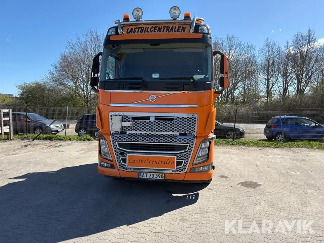Billede 3 - Lastbil Volvo FH16 550 6x4 med mobilkran sværgodstrækker