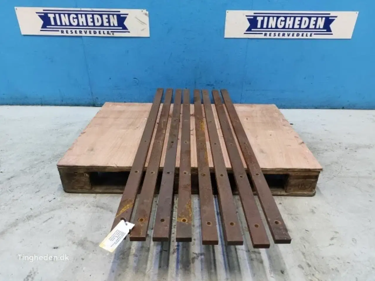 Billede 1 - New Holland TX68 Plade 8 Stk 84018250