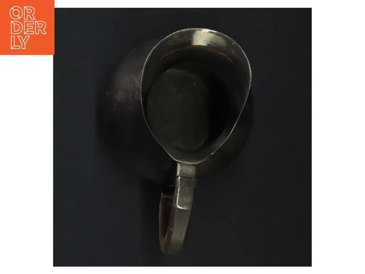 Billede 3 - Vintage metal kande (str. H. 14 cm. ø. 9,5 cm)