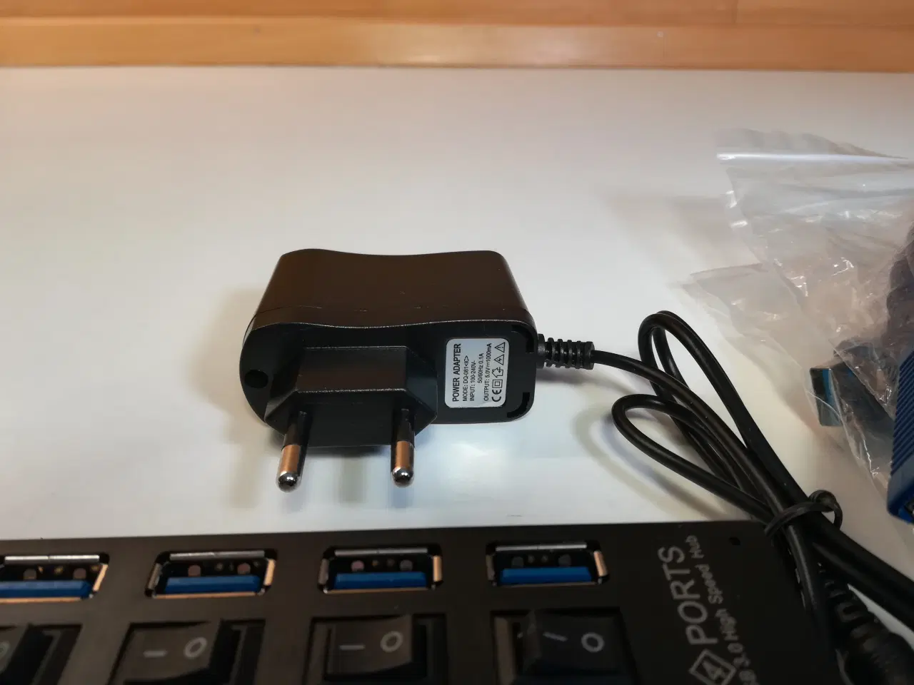 Billede 2 - 4-Ports USB 3.0 Hub, inklusive strømforsyning