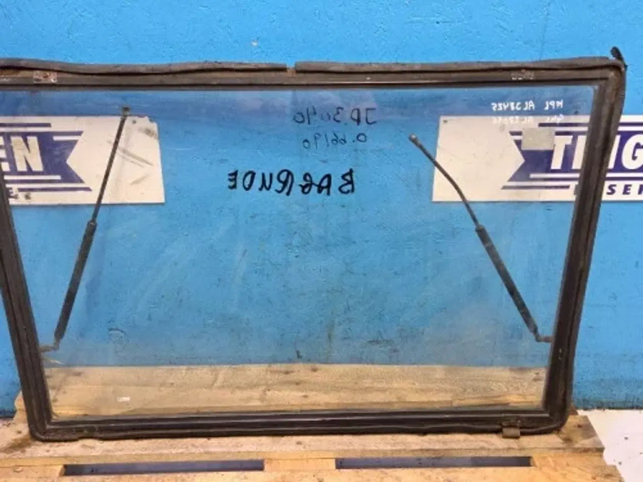 Billede 15 - John Deere 3040 Bagrude AL38425