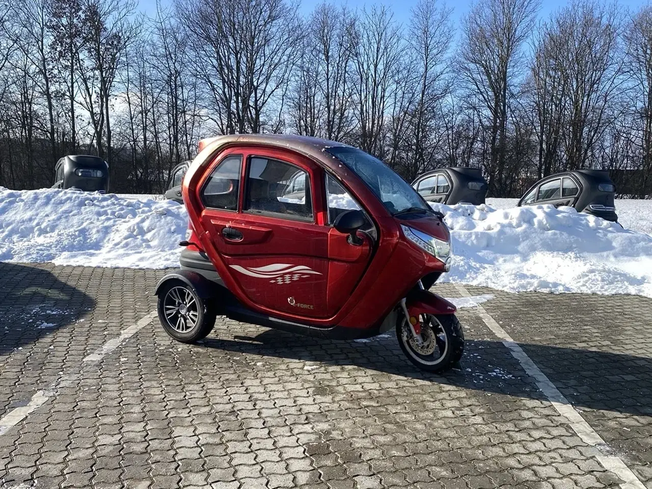 Billede 1 - E-Force rød/hvid 25 km/t