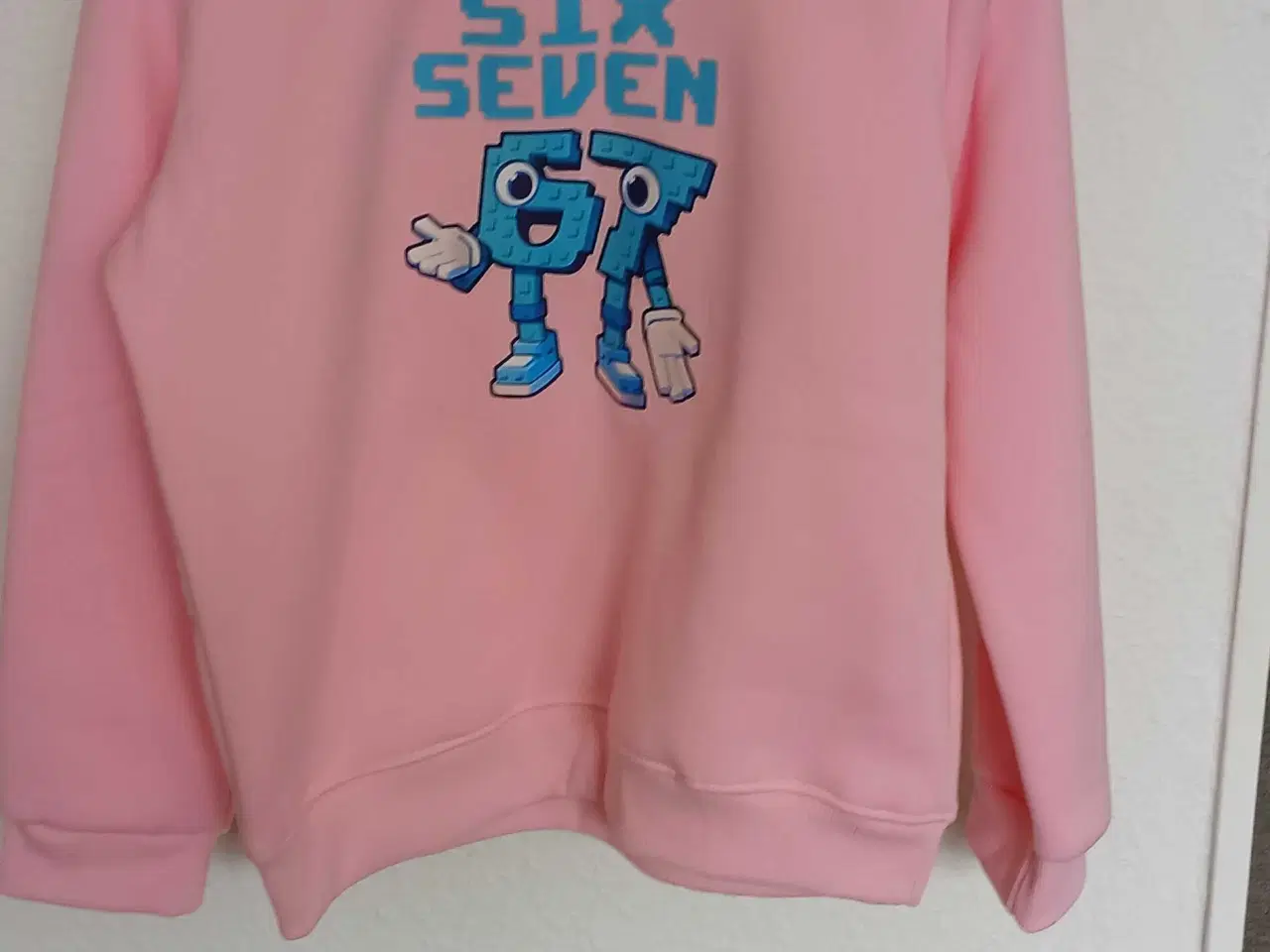 Billede 1 - Bluse six seven