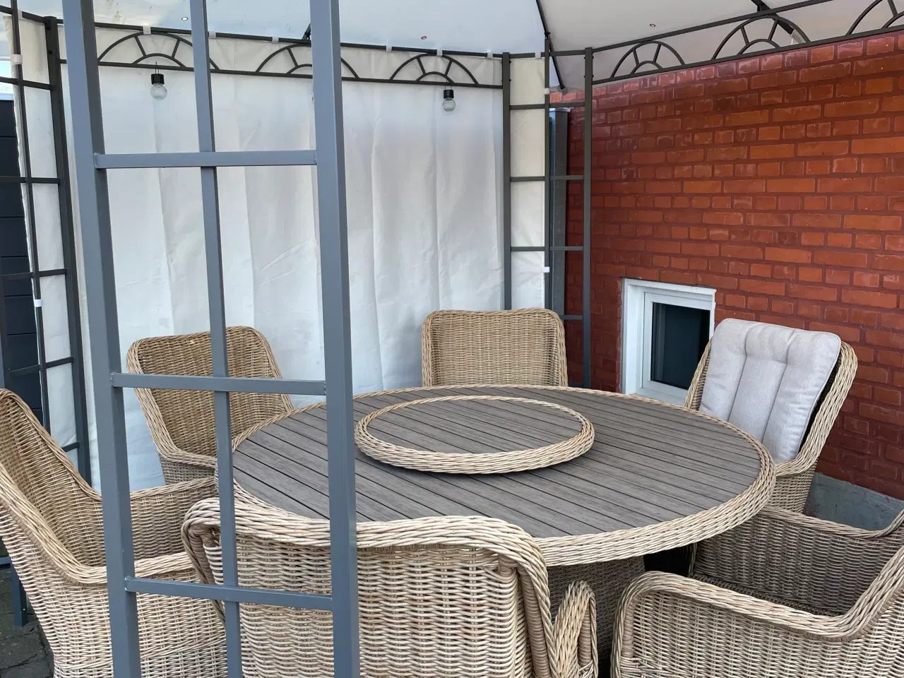 Billede 4 - Nye havemøbler