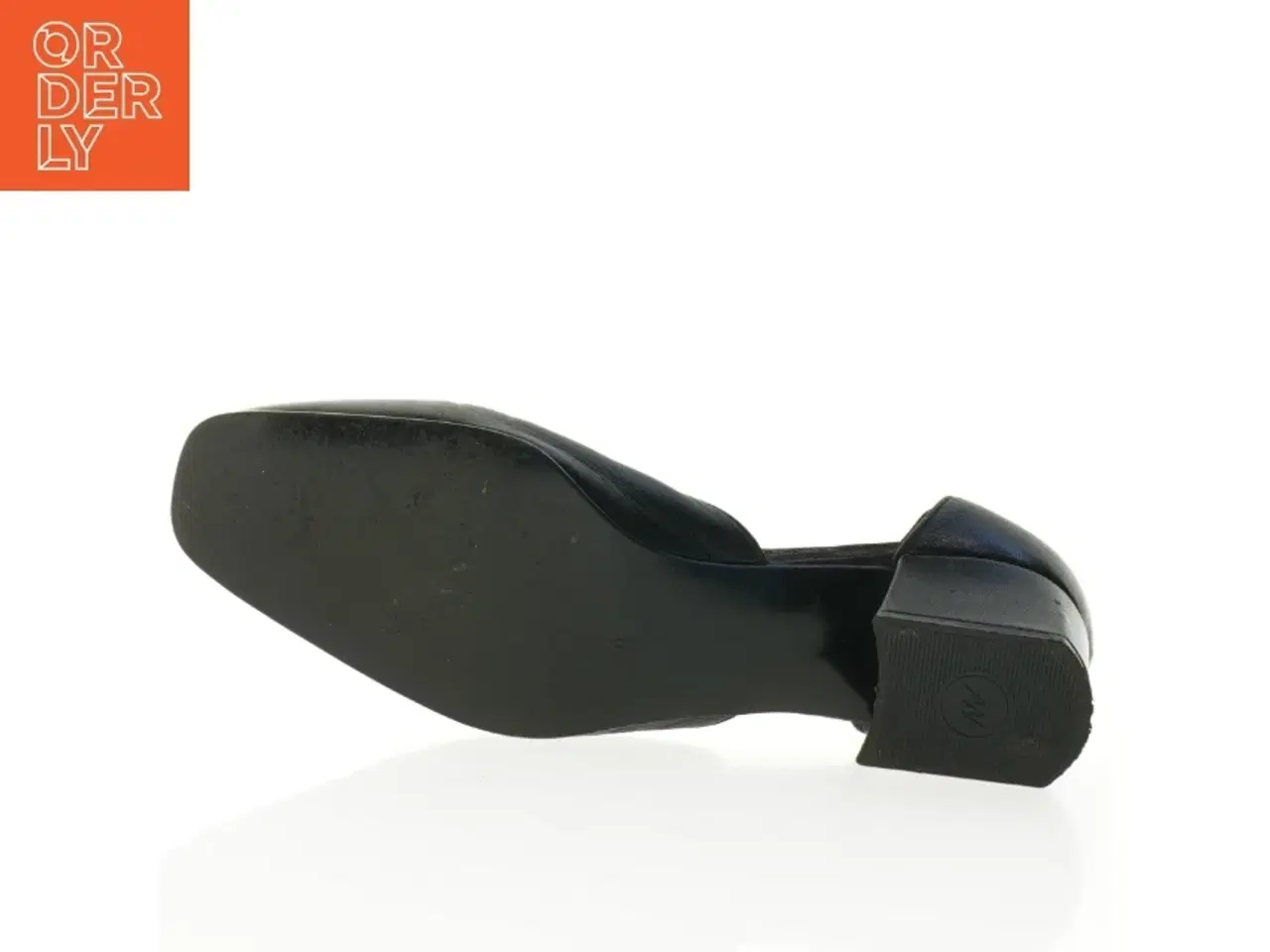 Billede 2 - Sorte damepumps (str. 38)