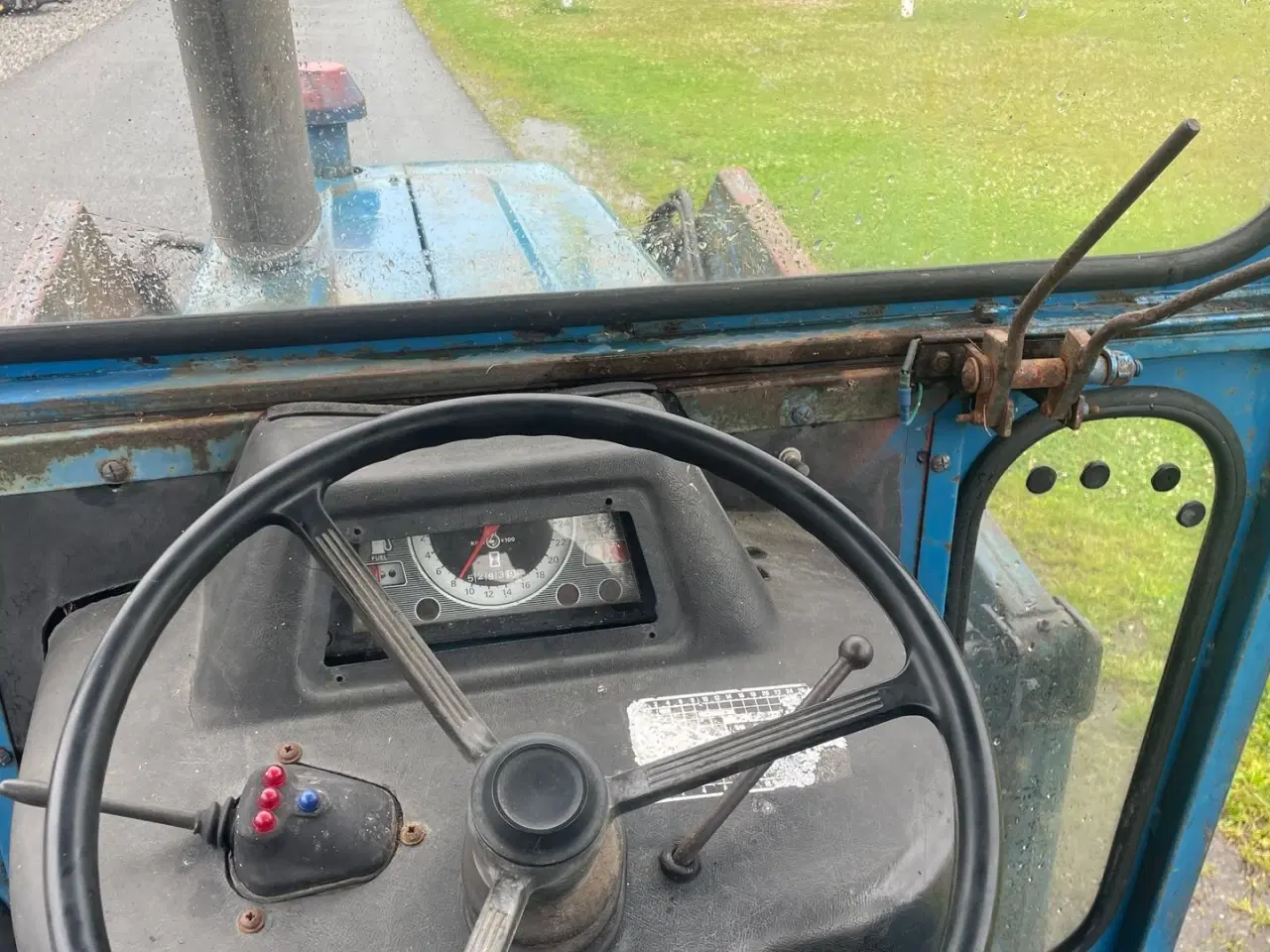 Billede 8 - Ford 3600 M/ fuld hydraulisk frontlæsser