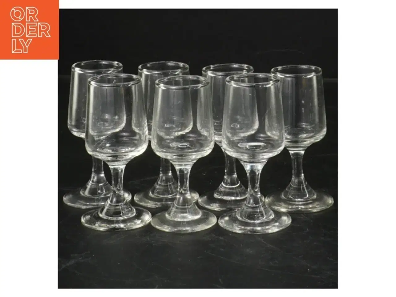 Billede 1 - Sæt med glas (str. 8,5 cm. 7 styk)