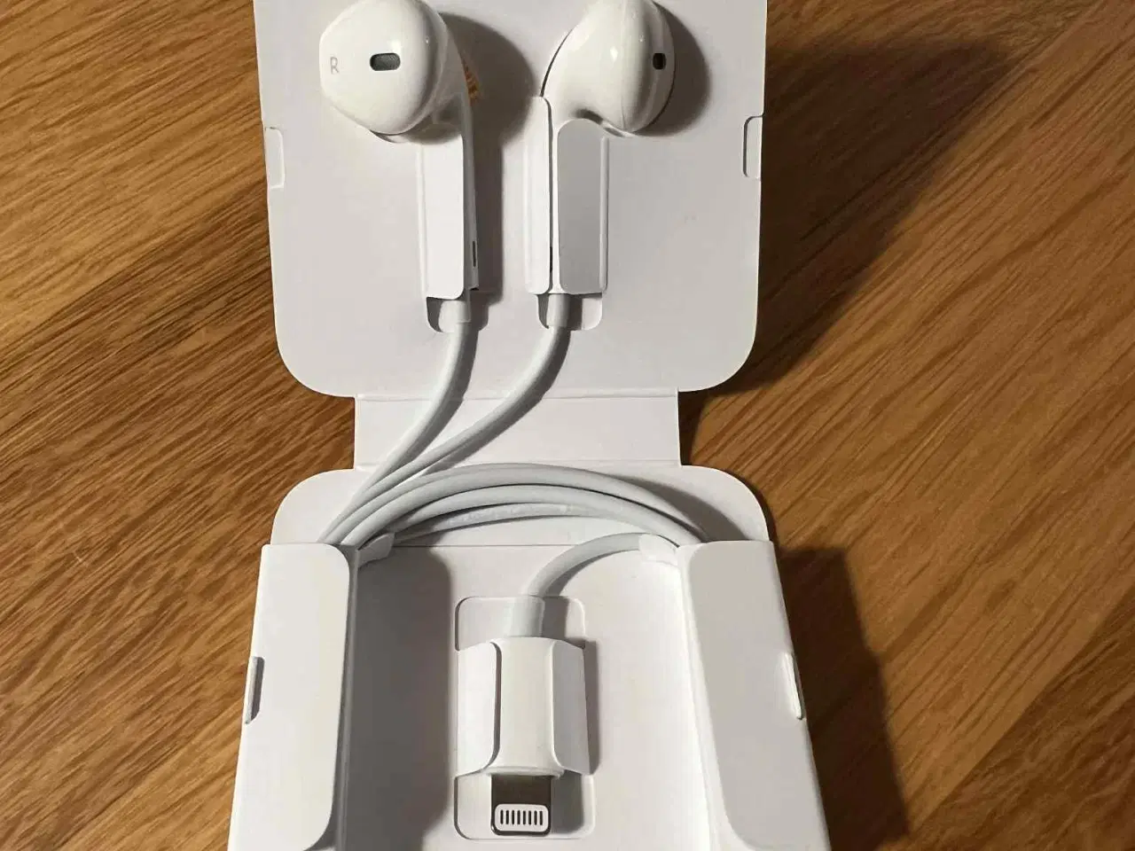 Billede 1 - Apple earbuds med ledning