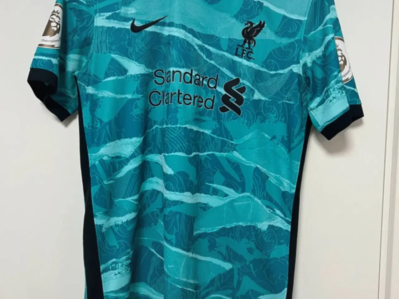 Billede 2 - Liverpool trøje med Thiago