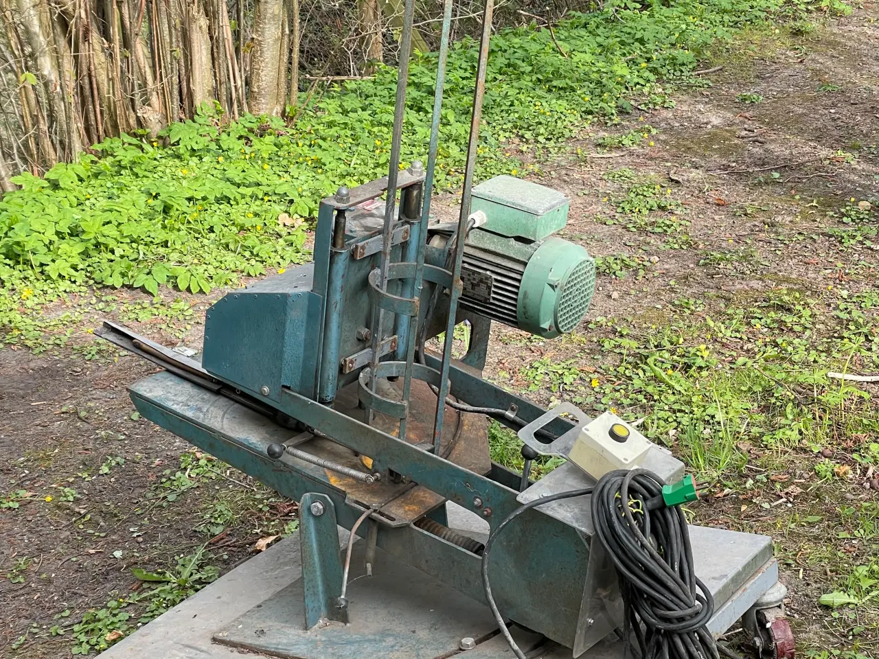 Billede 4 - Lerduekastere 2 stk