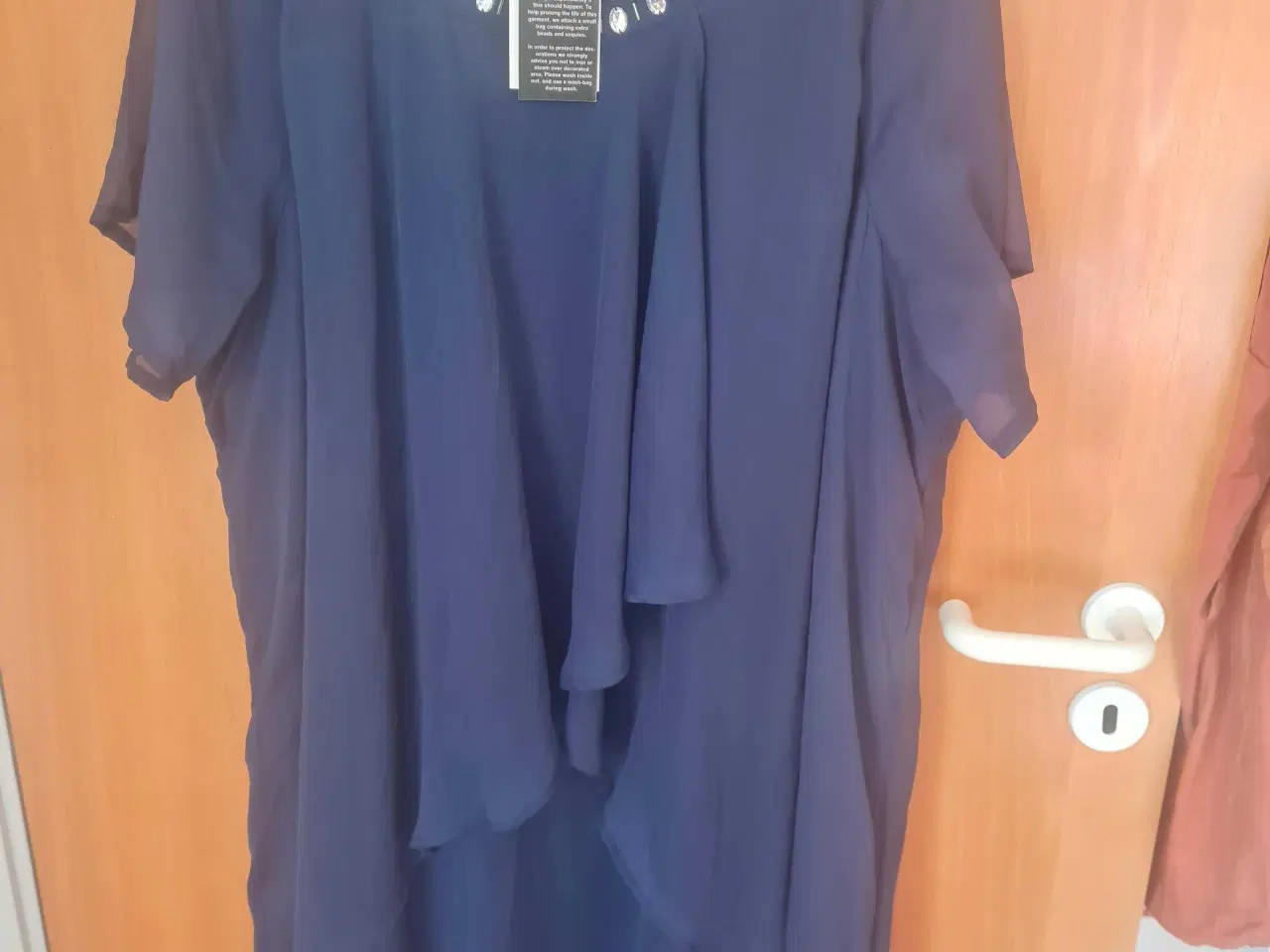 Billede 4 - Zhenzi kjole str 54 xl ny