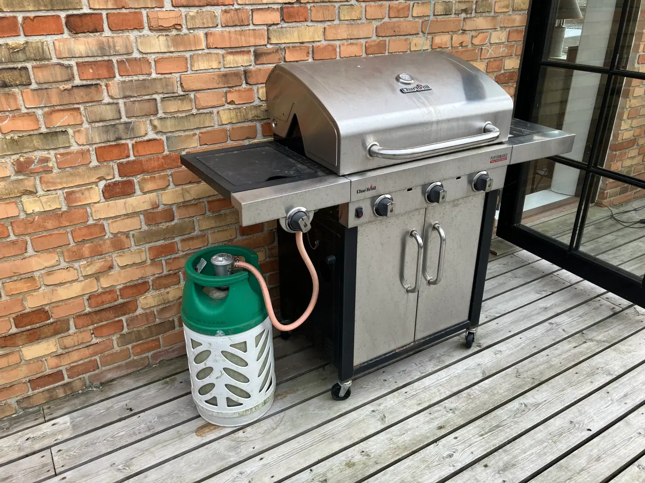 Billede 2 - Gas Grill m. Gasflaske 