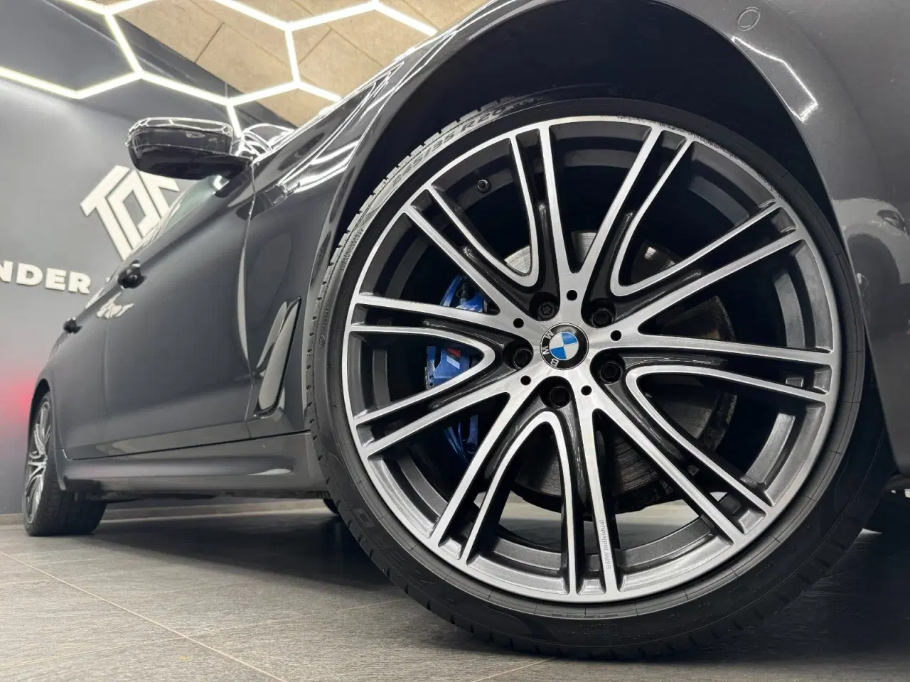 Billede 2 - BMW 530d 3,0 Touring M-Sport xDrive aut.
